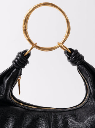#colour_gold, Grande Ripple Carabiner shown with Dumpling Handbag (Pebbled Leather) in Black/Gold