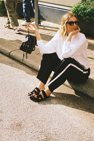 #colour_black-gunmetal