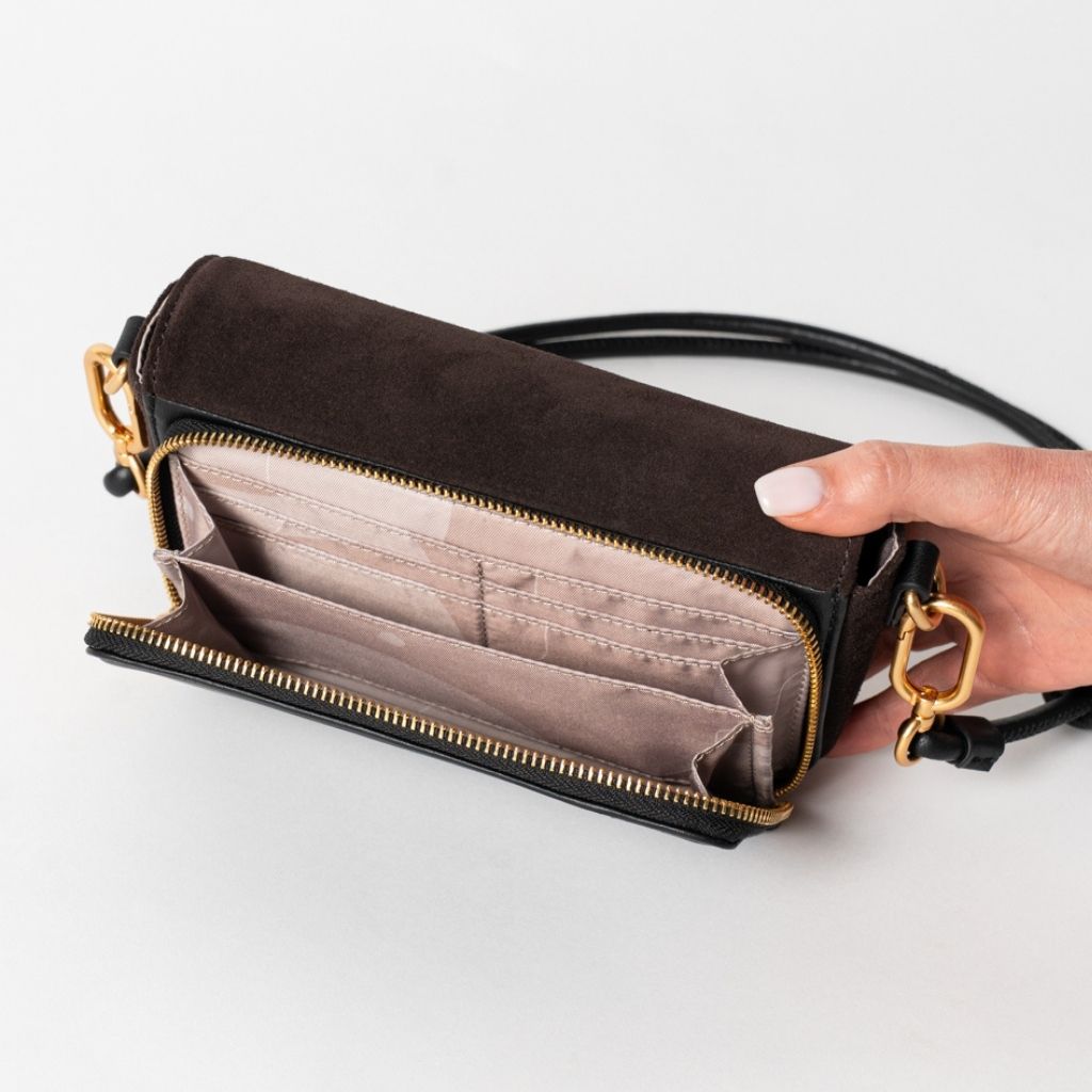 A wallet built in