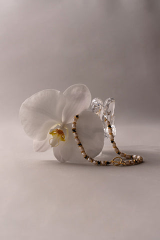 #colour_pearl-black-gold