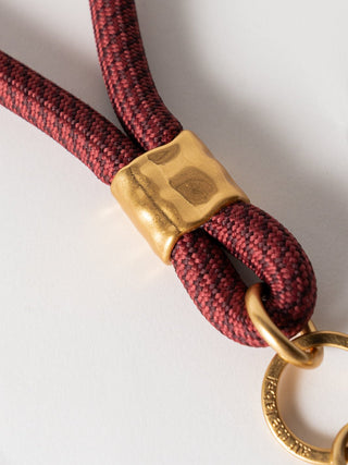 #colour_burgundy