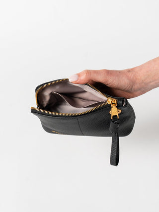 Petite Pouch (Pebbled Leather)