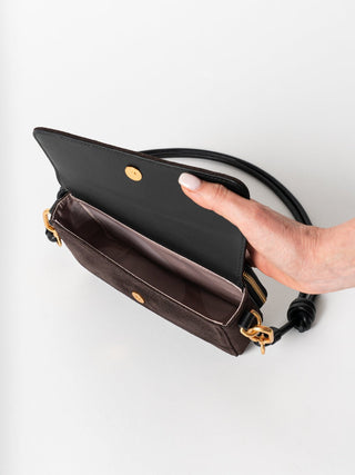 #colour_dark-chocolate