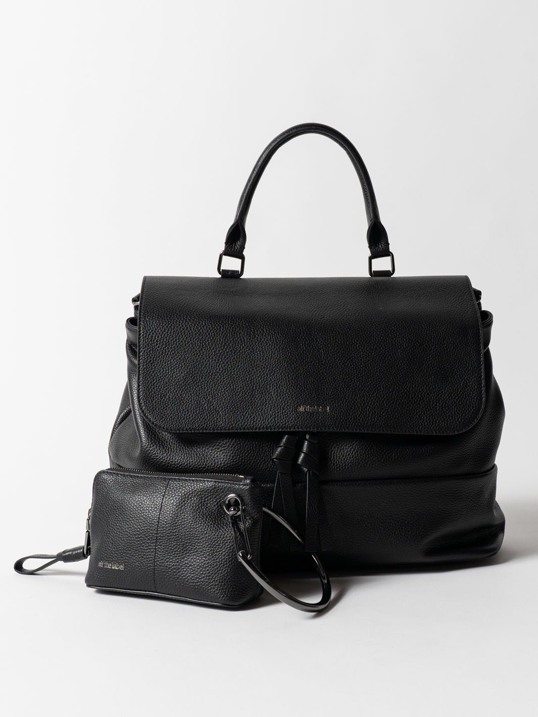 Signature Luxe Ari Gift Set