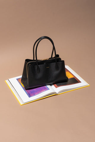 #colour_black-gold